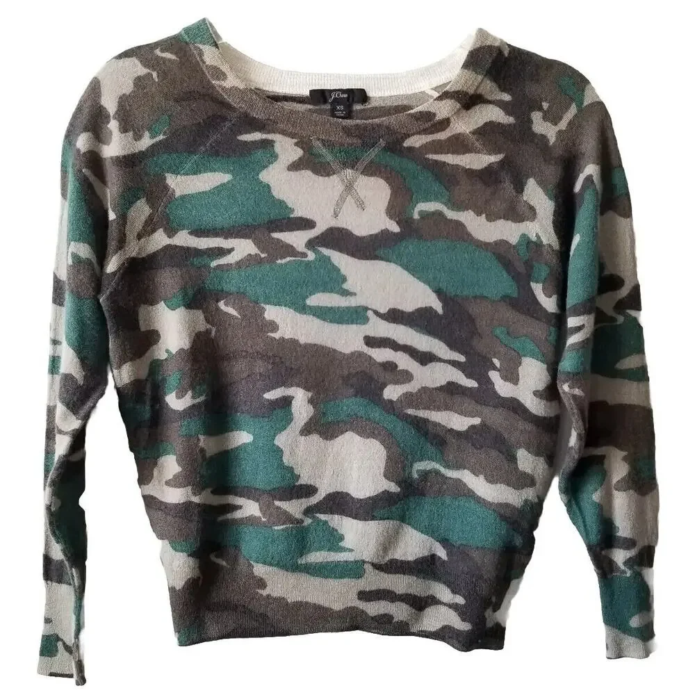 J Crew Women Green Camo Merino Wool Sweater XS Preppy Cozy Classic Casual